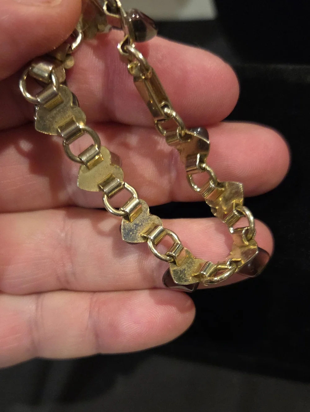 VINTAGE GOLDTONE BRACELET WITH HEART LINKS AND TIGERS EYE STONES
